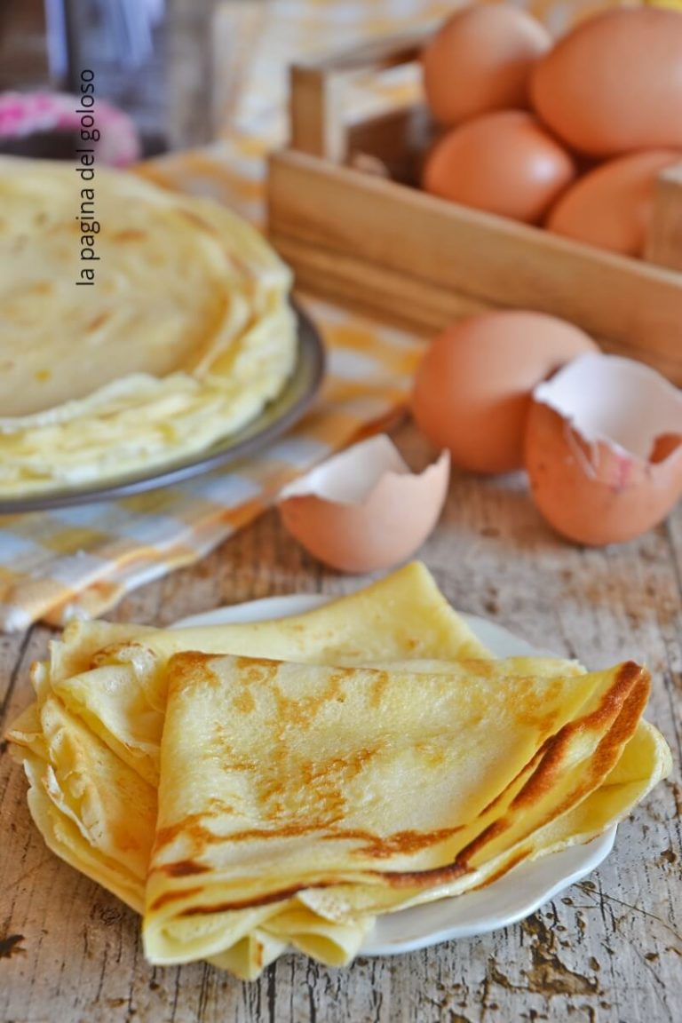 Ricetta Perfetta Per Crêpes Dolci E Salate - Ricetta Base Per Le Crêpes ...